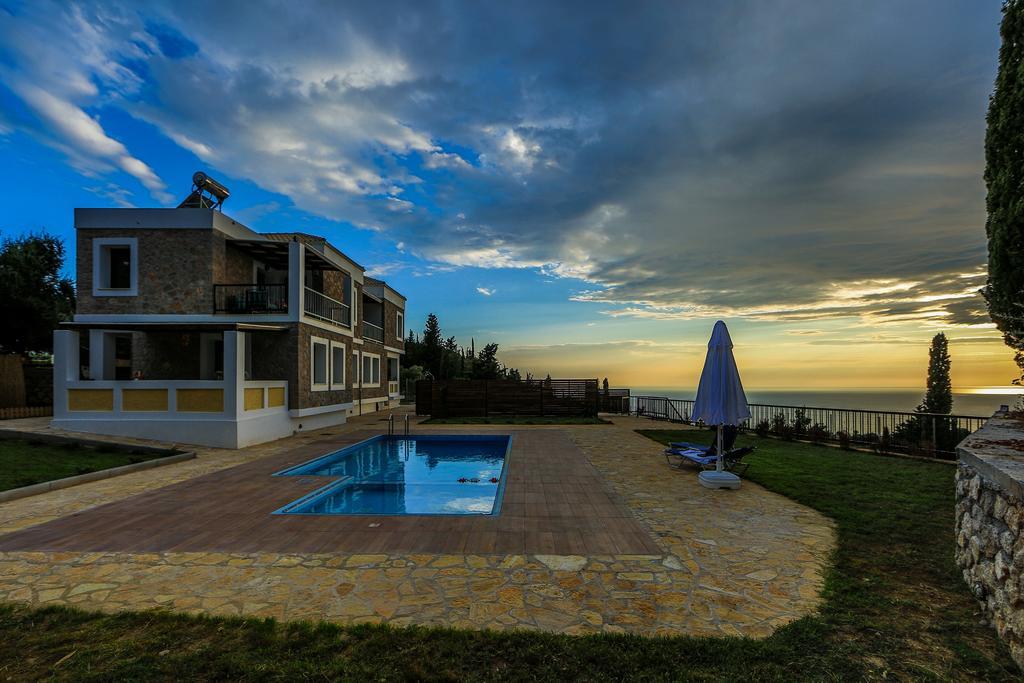 Villa Vera Áyios Nikítas Zimmer foto