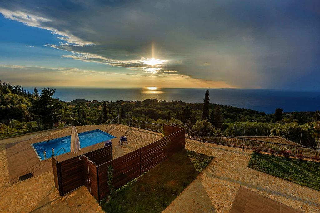Villa Vera Áyios Nikítas Zimmer foto